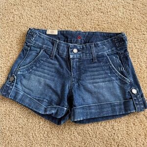 Y2K style Sinclair Women's Classic Blue Jean Shorts